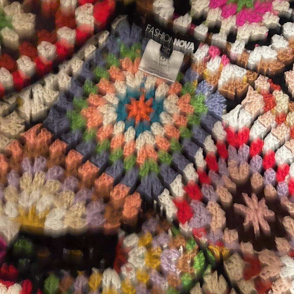 Crochet - Picture 3 of 3